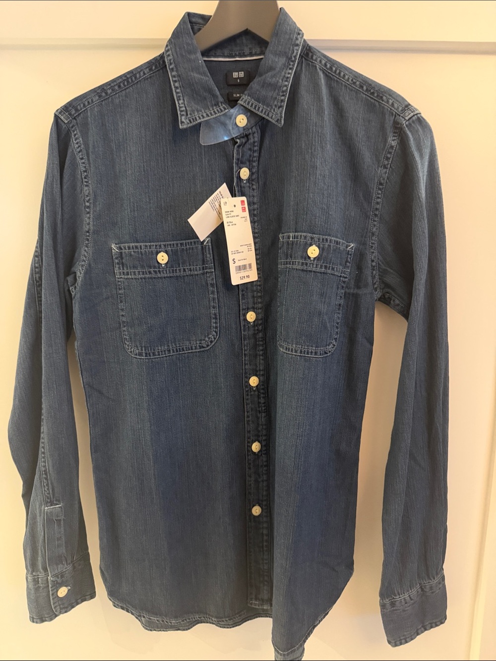 Uniqlo Blue Denim Button-Down Shirt slim fit